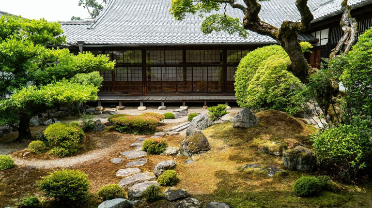 Buying Property in Japan as a Foreigner: How New 2024 Real Estate Laws Affect You